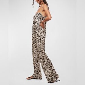 WeWoreWhat jumpsuit coverup 🦓